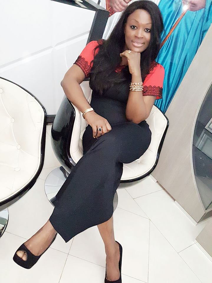 ( 04 Photos ) Admirez la chanteuse Titi dans un autre style