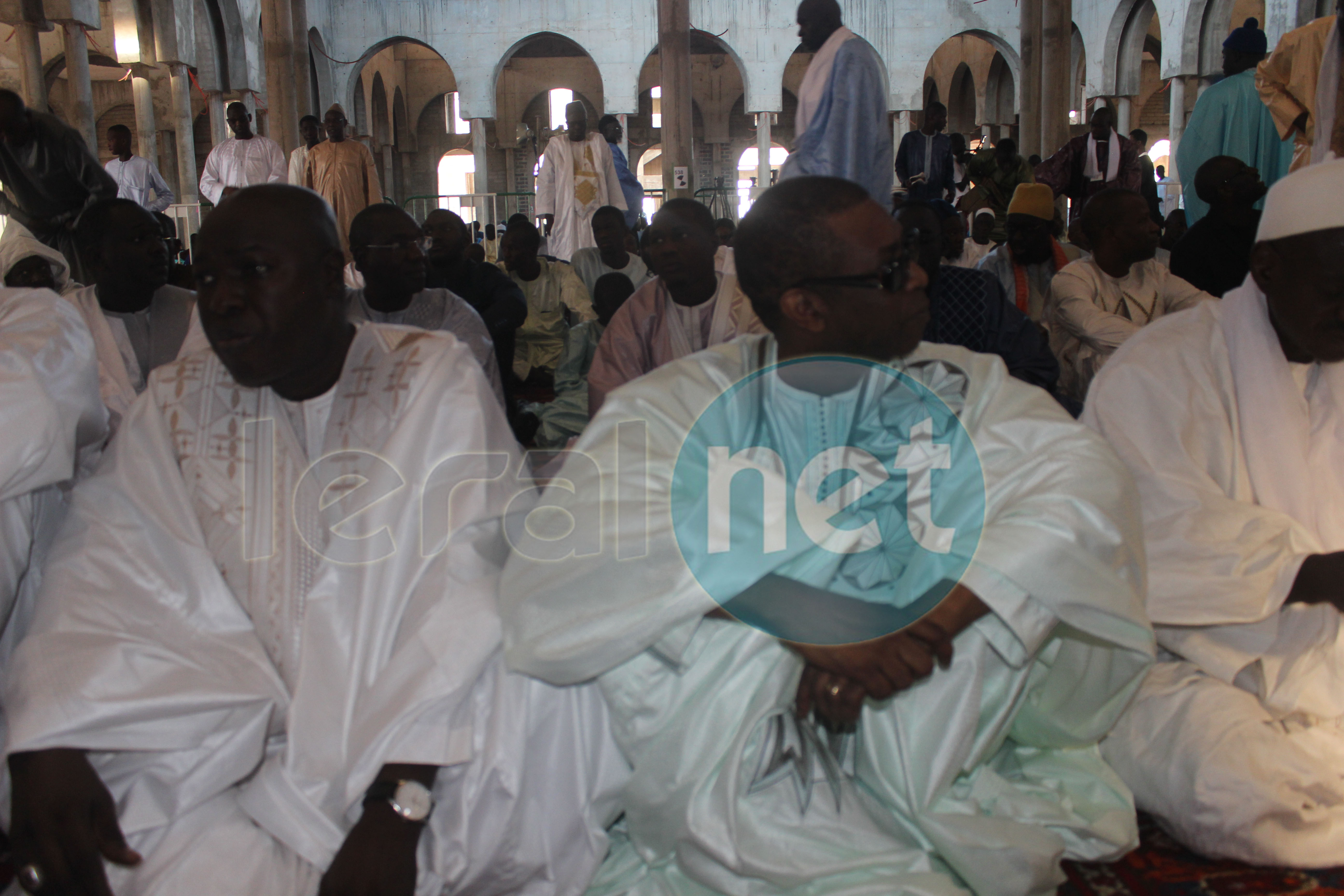 TABASKI : Youssou  Ndour et le ministre Arona Coumba Ndoffène Diouf au premier rang