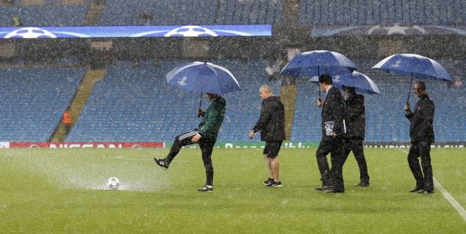 Manchester City- Borussia M'Gladbach reporté à cause de la pluie