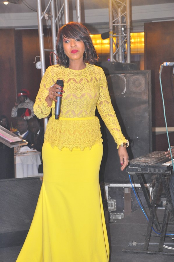 Viviane Chidid Se Lance A La Conquete Du Monde Viviane Chidid Se Lance A La Conquete Du Monde
