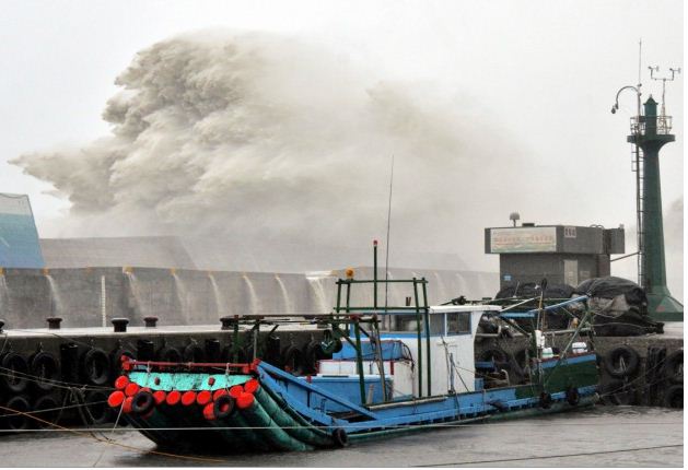 Taïwan frappé par le typhon le plus puissant en 21 ans