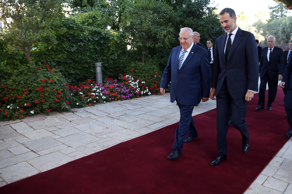 Le Roi Felipe VI d'Espagne et le président israëlien Reuven Rivlin