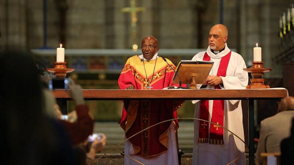 L'archevêque anglican, Desmond Tutu plaide pour un suicide assisté