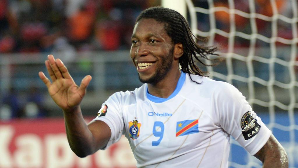 Dieumerci Mbokani auteur d'un doublé face à la Libye. AFP PHOTO / KHALED DESOUK