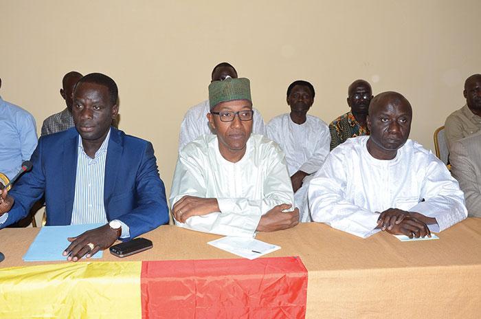 Malick Gakou, Abdoul Mbaye et Idrissa Seck, trois membres de la Conférence des leaders de Manko Wattu Senegaal.