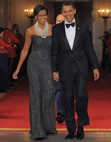 Le couple Obama, amoureux et glamour, à la Maison Blanche comme dans le vie de tous les jours