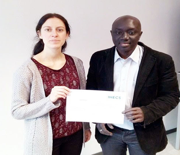 Jamil Thiam avec Delphine Reuter, Coordinatrice des formations en journalisme IHECS