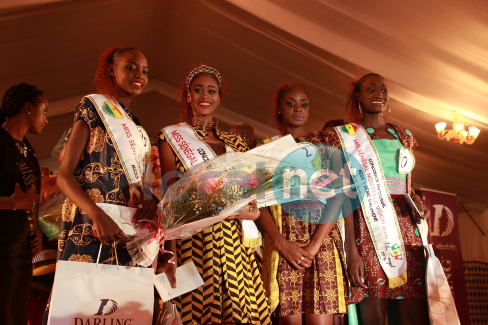 Photos : Waly Seck chauffe la cérémonie de couronnement de Miss Sénégal  2016