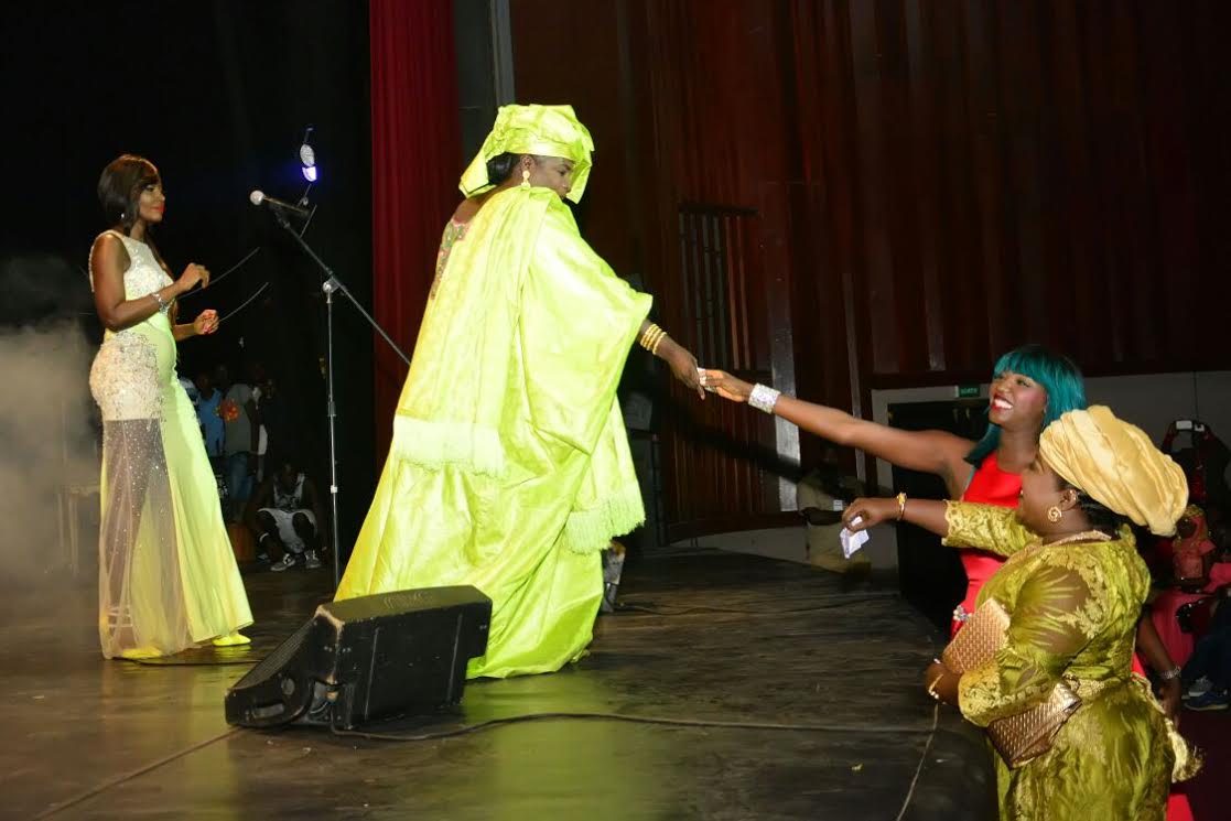 Coumba Gawlo prône l’unité nationale dans une salle archi-comble