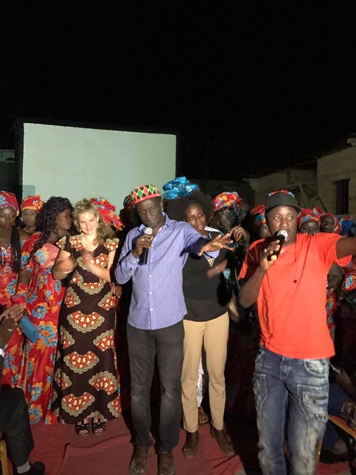 'Bois d'ébéne' de Moussa Touré  projeté à Pikine avec l'ambassadeur Bigot