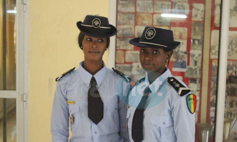 la cérémonie de la présentation de drapeau de la 43éme promotion de l’école nationale de police