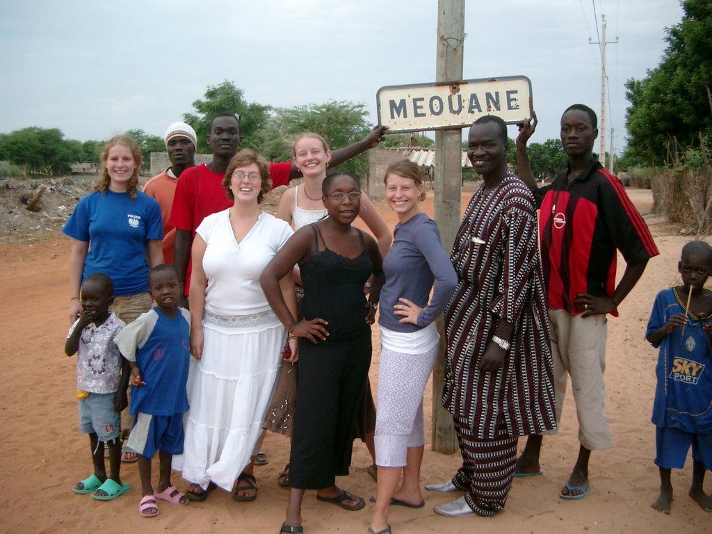 Sénégal: Les populations de Méouane marchent pour réclamer sept kilomètres de route