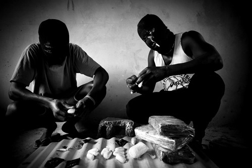 Coup de filet de police à Dakar: Deux trafiquants arrêtés avec prés de cinq kilos de drogue 