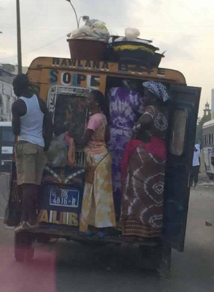 Ces images qui illustrent le mauvais comportement des conducteurs et usagers de la route au Sénégal