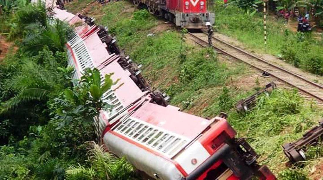 Déraillement d'un train au Cameroun : la justice sur les rails