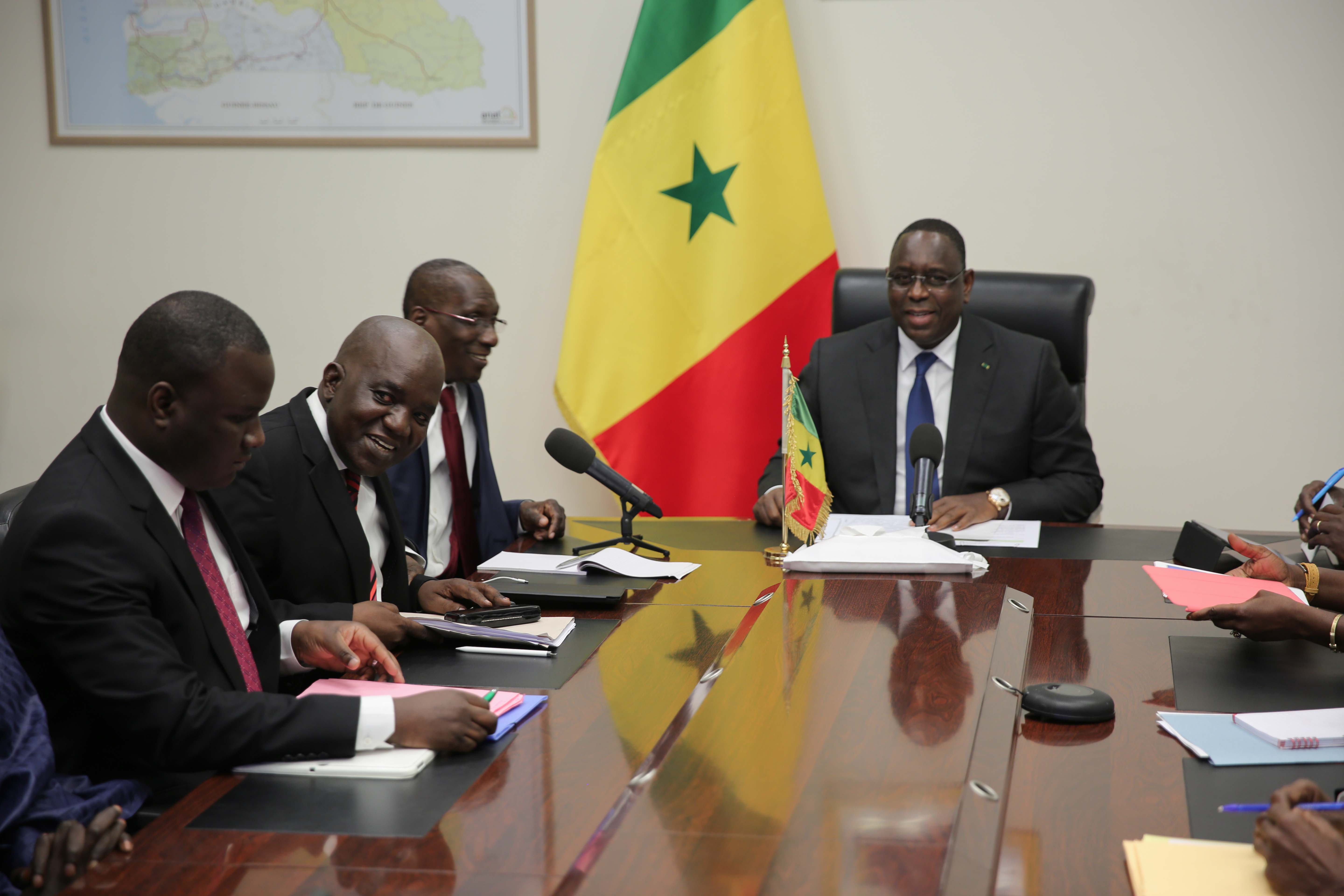  Les images de la rencontre entre la délégation de la coalition Manko Wattu Sénégal et le président Macky Sall au Palais