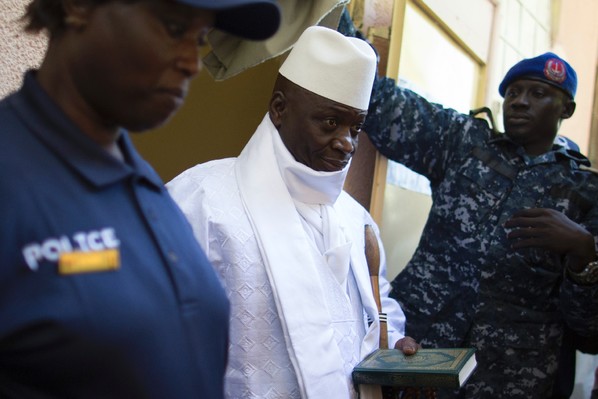 Yaya Jammeh va contester les résultats électoraux en justice avec la saisine de la Cour Suprême mardi.