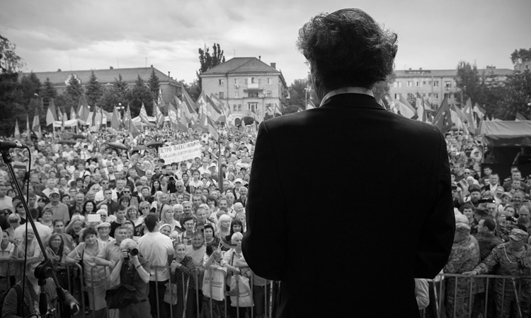 Homme de l’année 2016 Leral.net : Bernard Henry Lévy, l’infatigable humaniste défenseur des opprimés du Monde