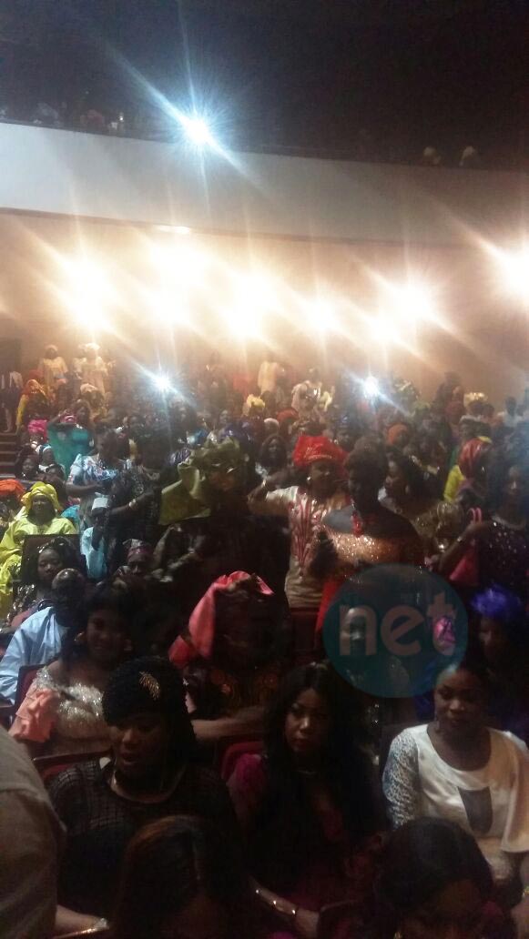 Photo : L'anniversaire de Ndiolé "Diamant noir" au théâtre national Daniel Sorano de Dakar, regardez