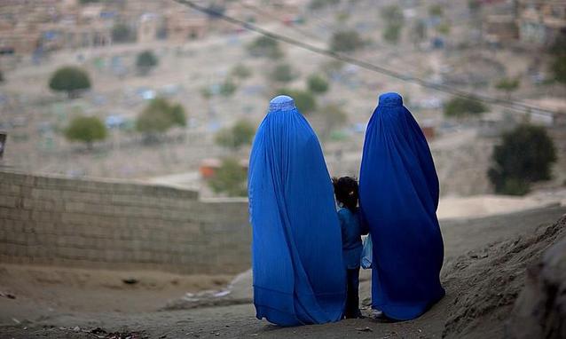 Le Maroc interdit la fabrication et la vente de la burqa pour raisons sécuritaires