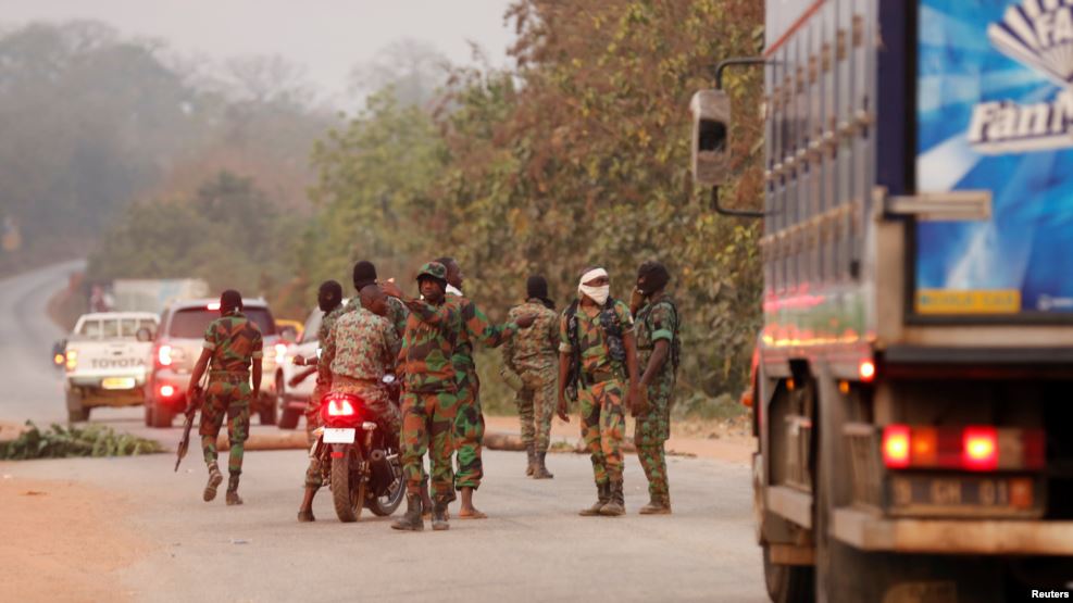 Côte d'Ivoire: nouvelle colère de militaires qui tirent en l'air dans plusieurs villes