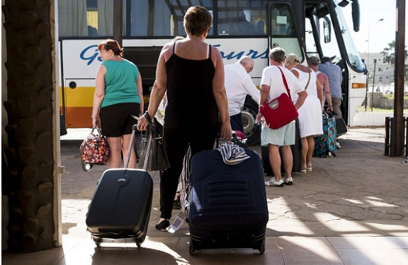 Arrêt sur images: Les touristes fuient la Gambie