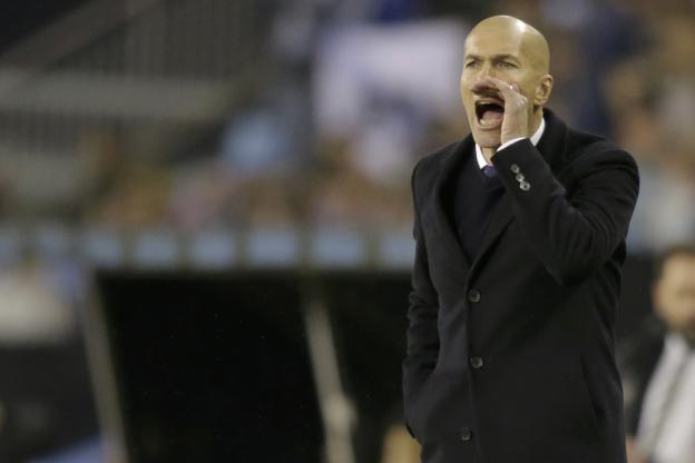 Zinédine Zidane et le Real ont été sortis en quart de finale de la Coupe du Roi. (Reuters)