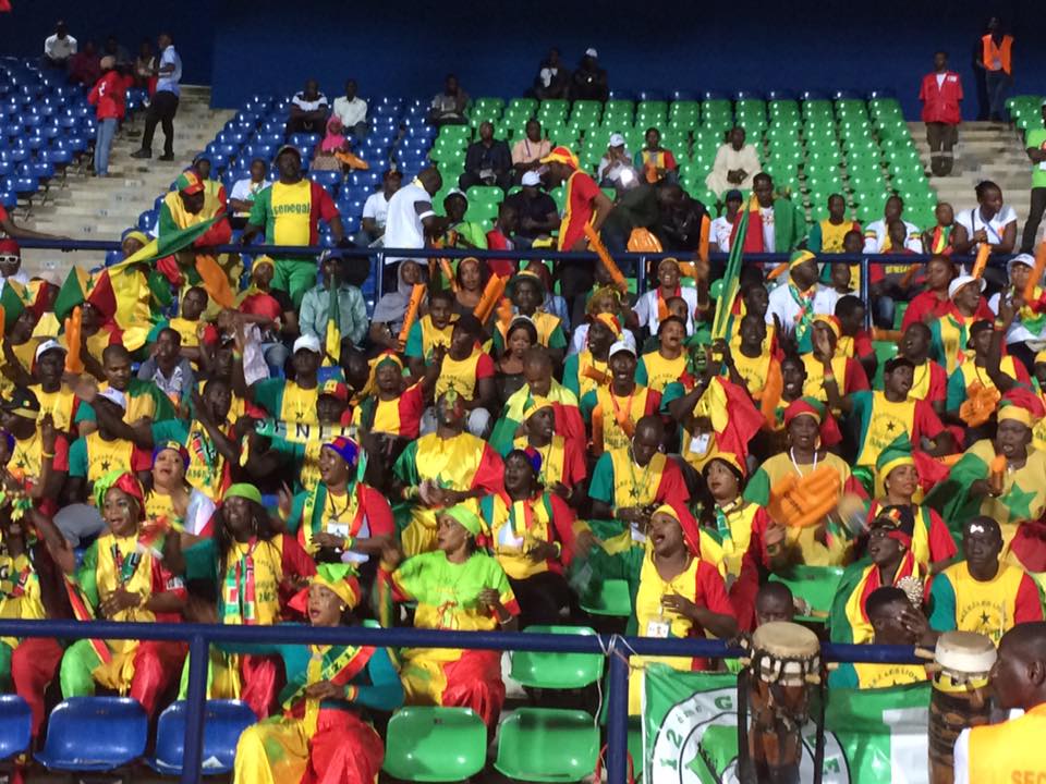 Photos- Match - Sénégal vs Cameroun, le 12e Gaïndé déjà sur place au stade de Franceville