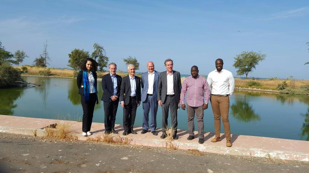 Photos: SEM Christophe Bigot, ambassadeur de la France au Sénégal, visite de terrain à Diofior, Fatick et Nianing-Saly