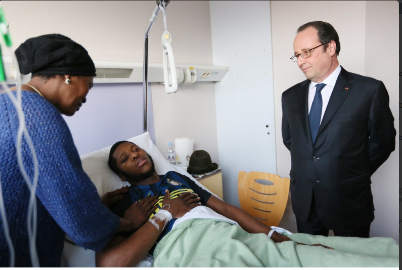 Théo touché par la visite de François Hollande à l'hôpital