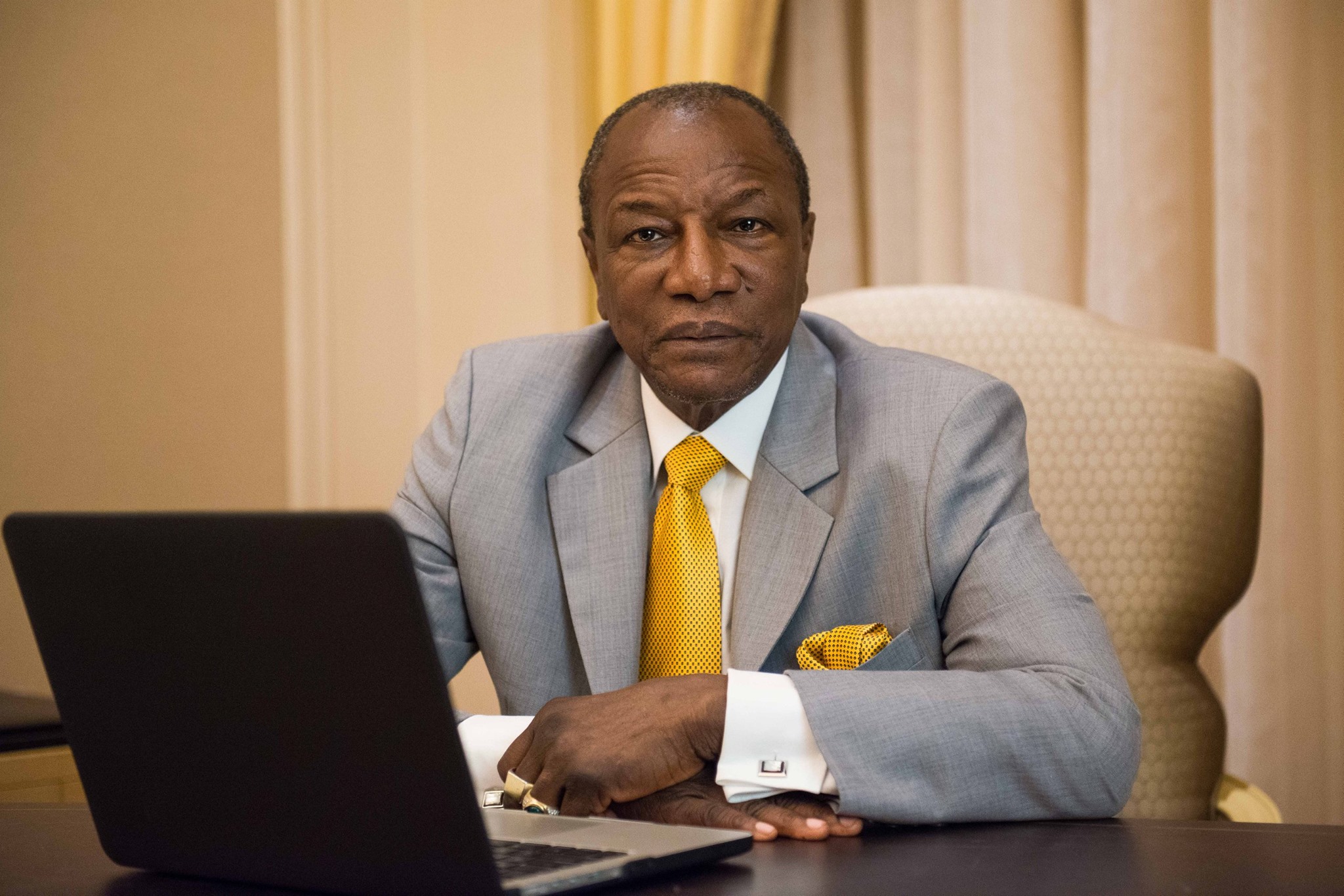 La Guinée-Bissau traverse des turbulences politiques depuis la destitution en août 2015 par le président José Mario Vaz de son Premier ministre Domingos Simoes Pereira, le chef du PAIGC, auquel tous deux appartiennent.
