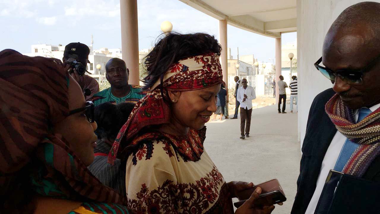 Aissata Tall Sall en soutien du maire Khalifa Sall (Photos)