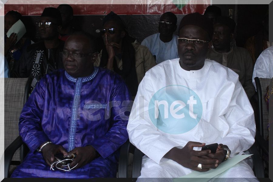 Le grand meeting de la population medinoise,et tous les leaders de l'opposition