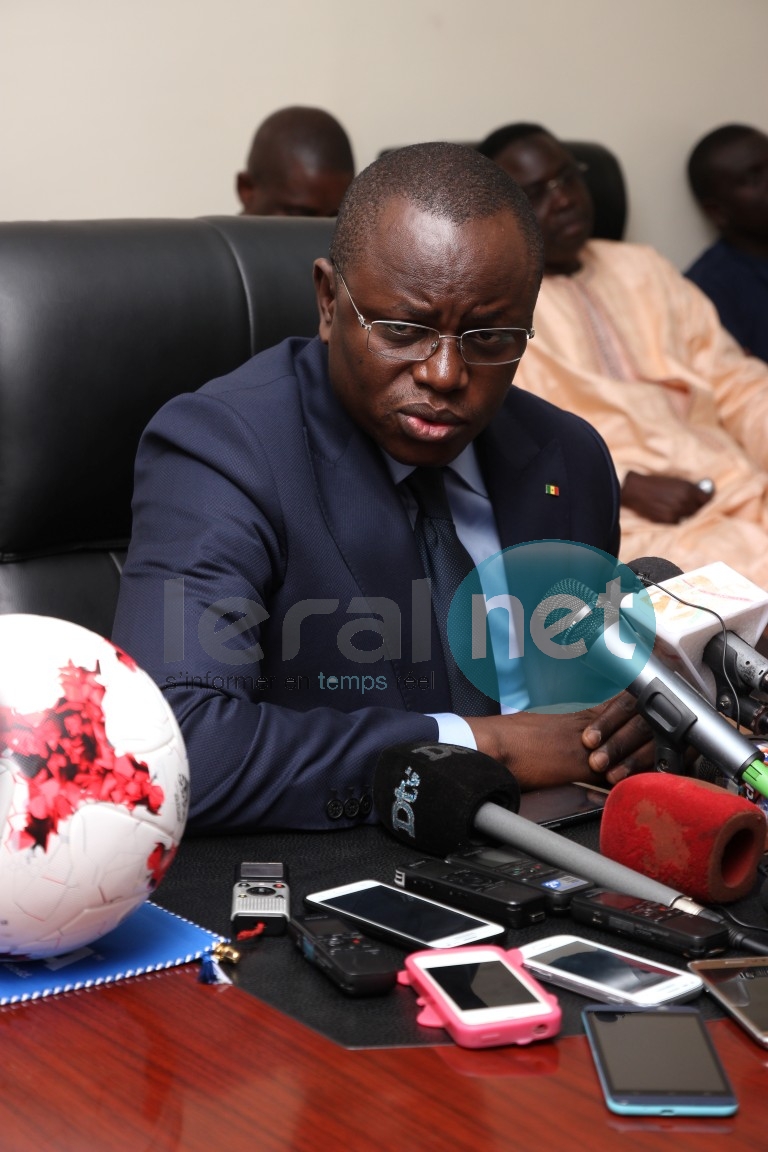 Matar Ba, Ministre des Sports