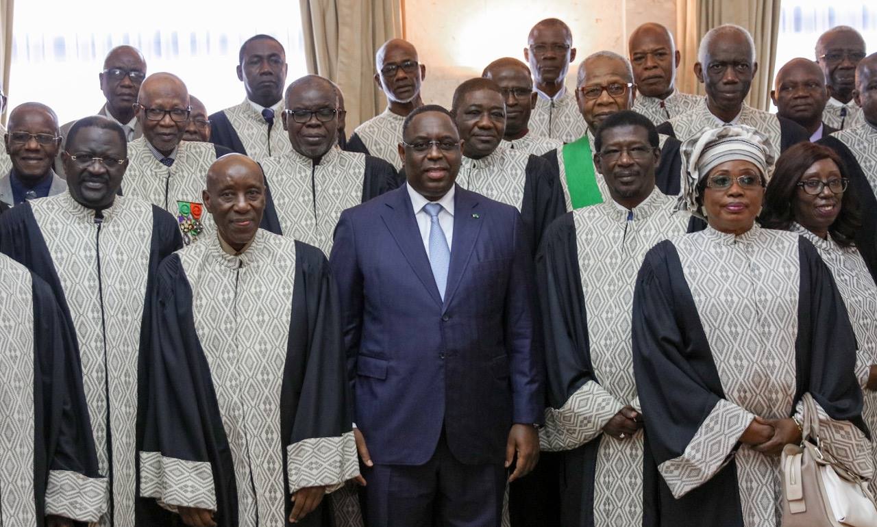 Macky Sall a présidé la Séance Académique Solennelle 2017 de l’Académie Nationale des Sciences et Techniques du Sénégal