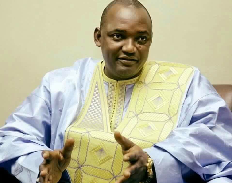Adama Barrow visite le chantier du groupe Getran à Diamniadio
