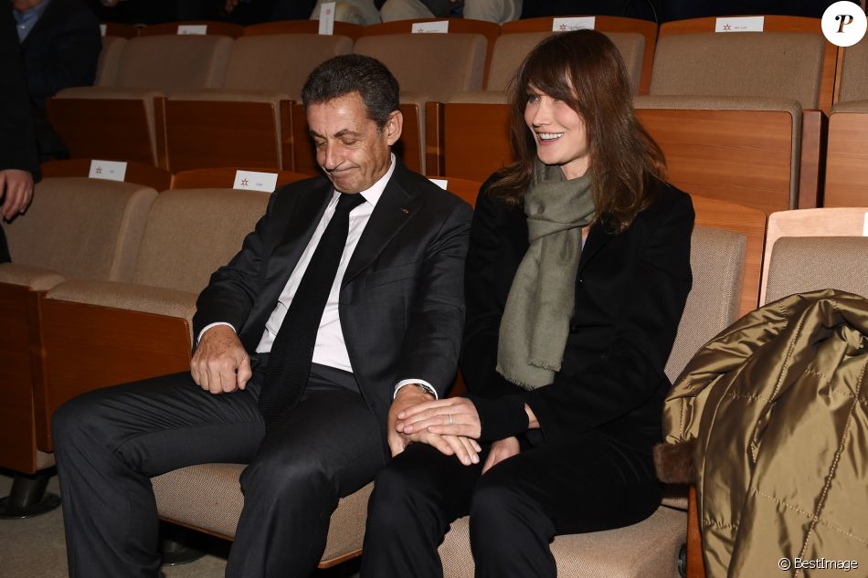 Nicolas Sarkozy et sa femme Carla Bruni-Sarkozy - Présentation du nouveau livre de Marisa Bruni Tedeschi "Mes chères filles, je vais vous raconter" à Turin en Italie le 6 mars 2017. © BestImage