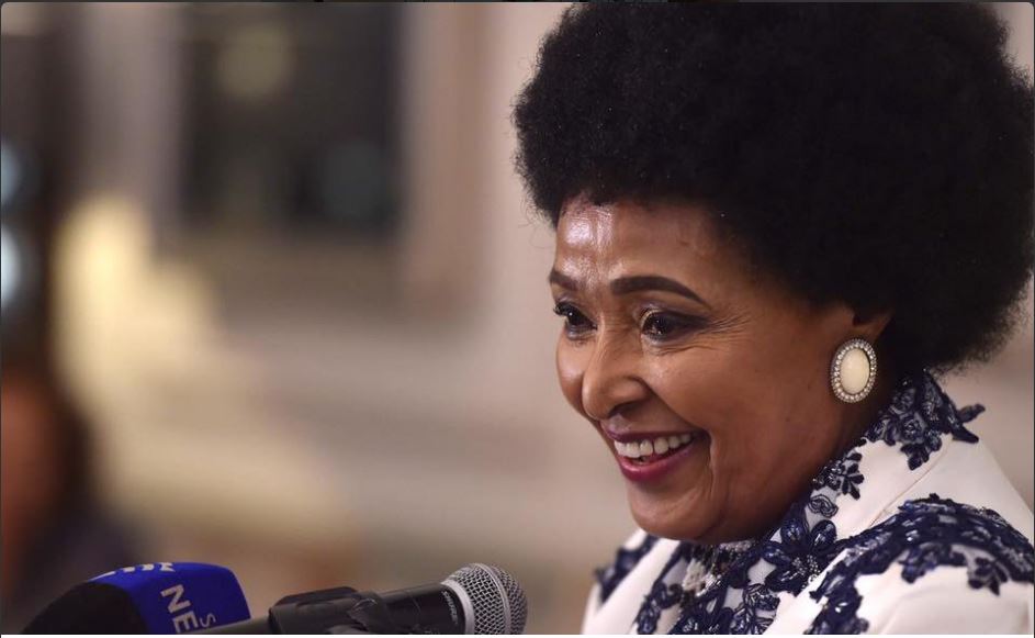 Photo- Dernière minute,Winnie malika-Mandela admise à l’hôpital