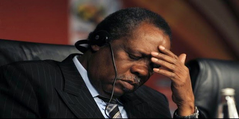 «Le Maroc devra organiser le mondial avec l’Algérie ou l’Égypte”, dixit Issa Hayatou