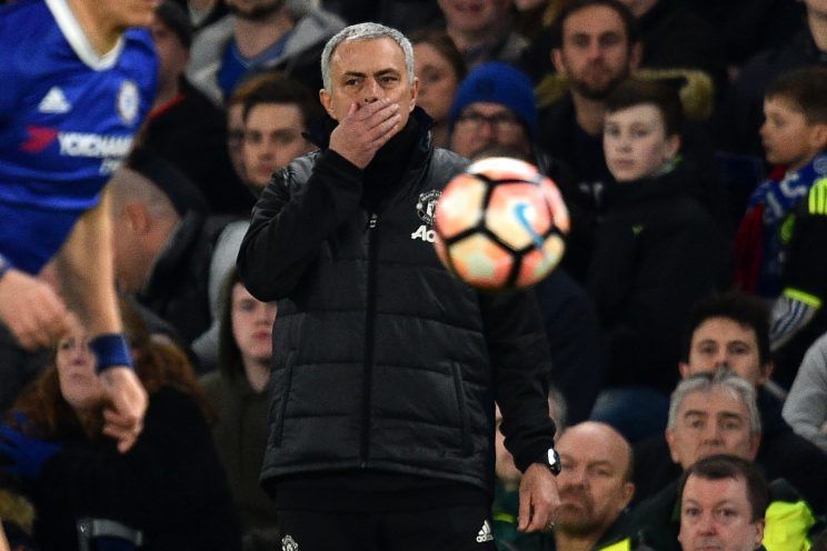 Mourinho aux supporters de Chelsea : "Judas" est toujours le numéro 1"