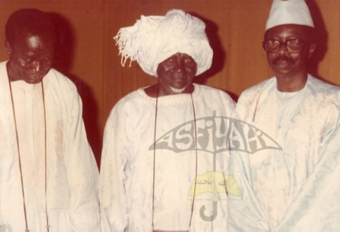 11 Photos : visite de courtoisie de Serigne Cheikh Tidiane Sy Al Maktoum à Serigne Abdou Lahat Mbacké à Dakar