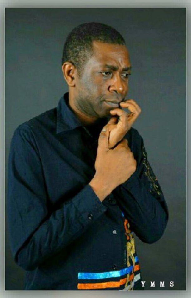 Youssou Ndour concilie micro et glamour
