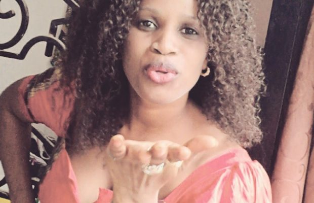 Nécrologie: la chanteuse Ouly D a rendu l'âme dans un taxi