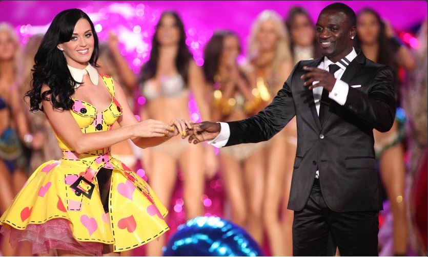 Photo- Katy Perry et Akon