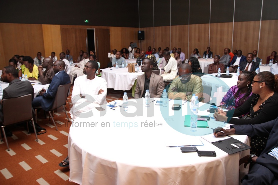 Photos: Project Management Institute (Pmi) a invité Bagoré Bathily pour échanger avec les jeunes entrepreneurs sur l'entrepreneuriat