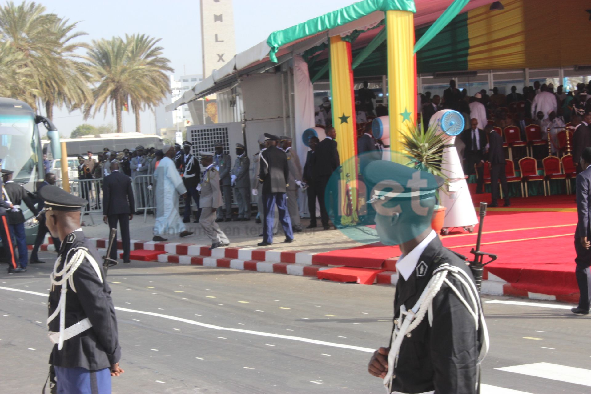 Photos- Vivez en images le défilé du 4 avril 2017 à la place de l'Obélisque