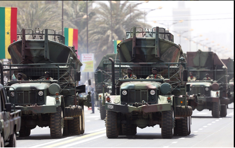 Photos-Le défilé militaire a été l'occasion de présenter les nouvelles acquisitions des Forces de défense #4Avril 🇸🇳
