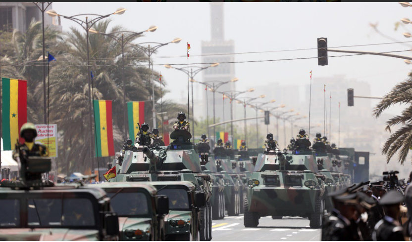 Photos-Le défilé militaire a été l'occasion de présenter les nouvelles acquisitions des Forces de défense #4Avril 🇸🇳