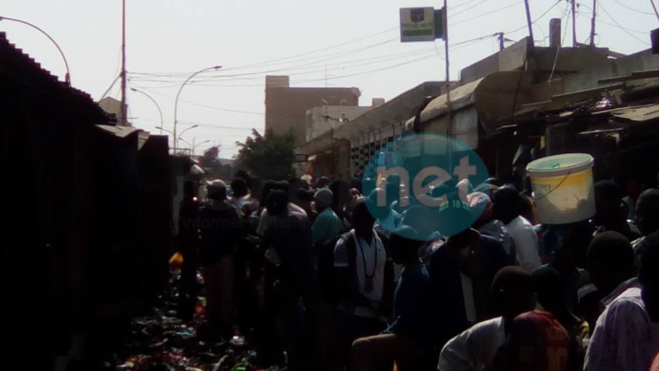 Photos-Le sinistre au marché HLM après l'incendie qui s'est déclaré vers 4h du matin en quelques images!!