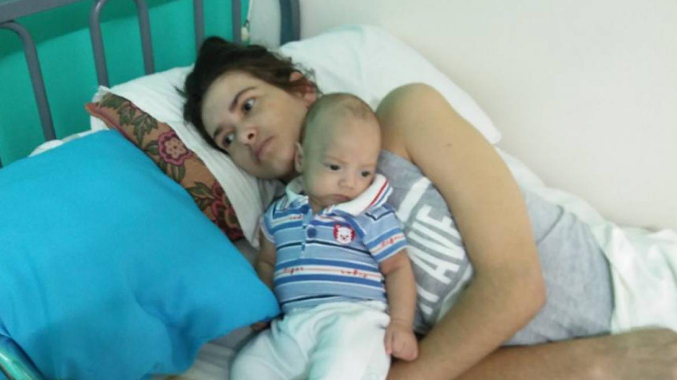 Elle accouche pendant son coma et découvre son bébé à 3 mois